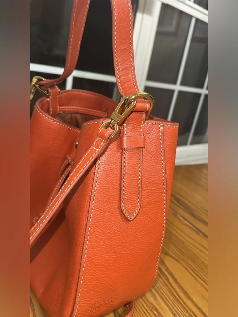 FOSSIL Tessa Bucket Crossbody Width 6.5